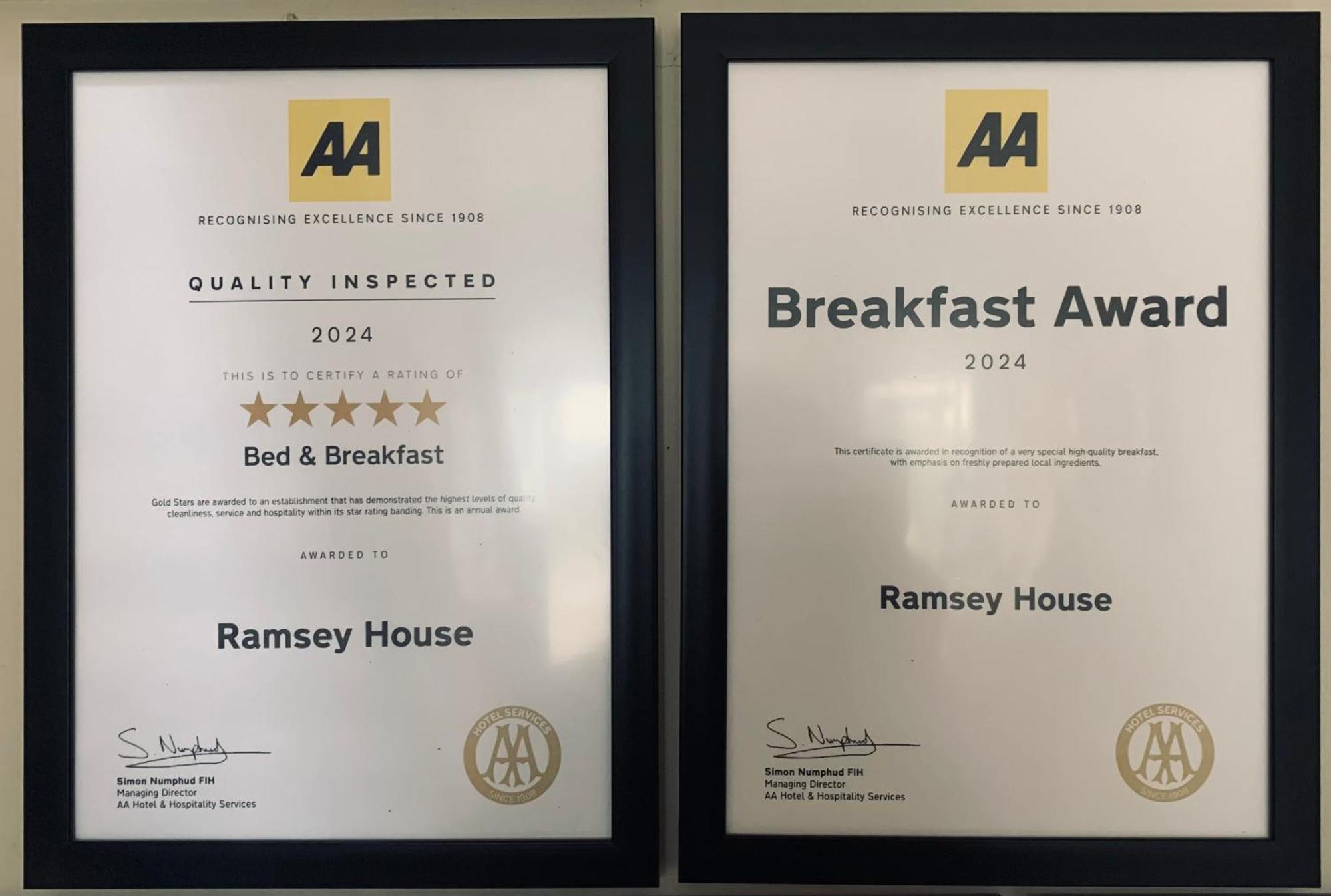 Ramsey House - Luxury Licensed B&B - Parking And Guest Lounge St. Davids  Luaran gambar